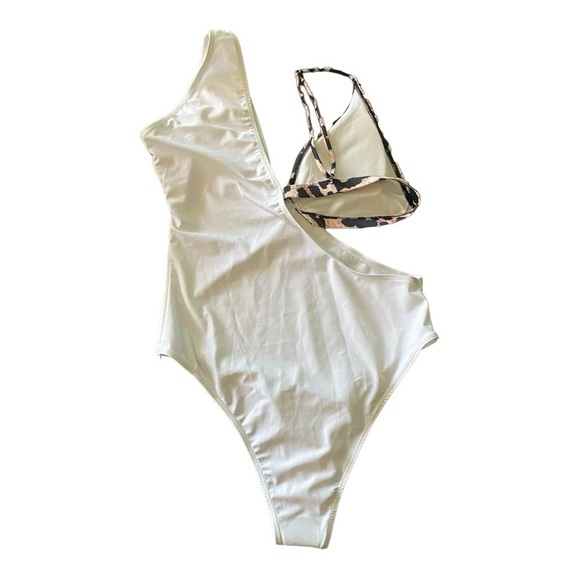 NWOT-MATTE COLLECTION-KAI ONE PIECE SWIMSUIT - Picture 7 of 9
